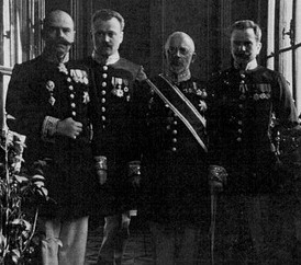 С.В.Чиркин (крайний слева) в парадном мундире